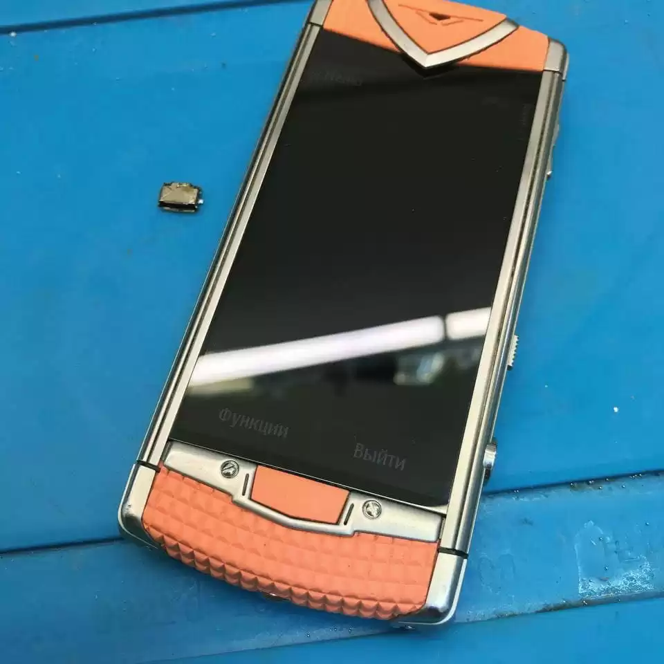 Ремонт телефона Vertu (Верту) в Калуге